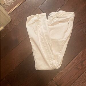 Universal Thread White Mid Rise Skinny Jeans